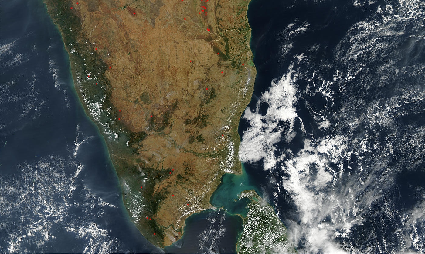 Космический снимок полуострова Индостан