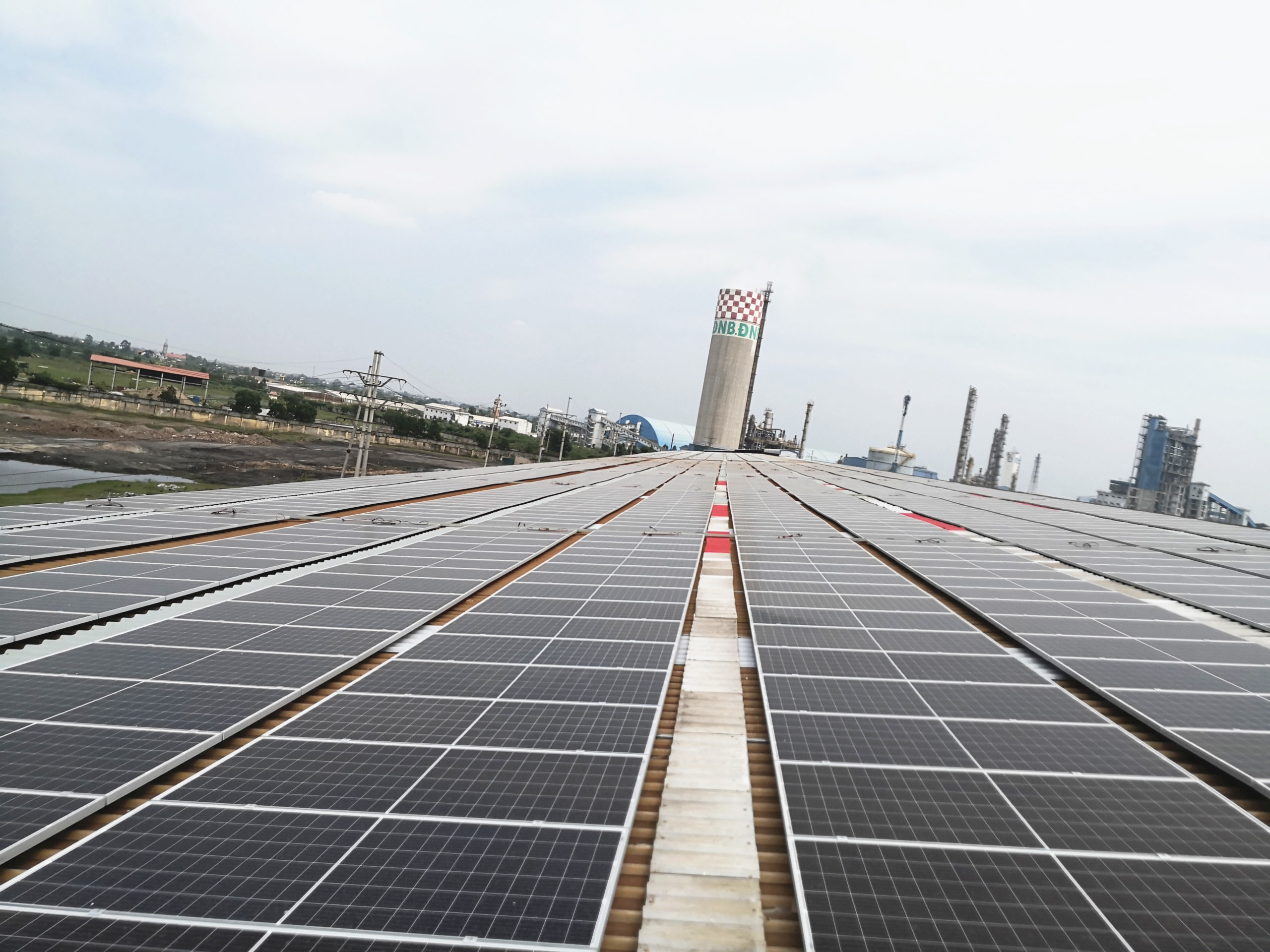 vsun-successfully-listed-on-top-local-banks-of-vietnam-solar-module