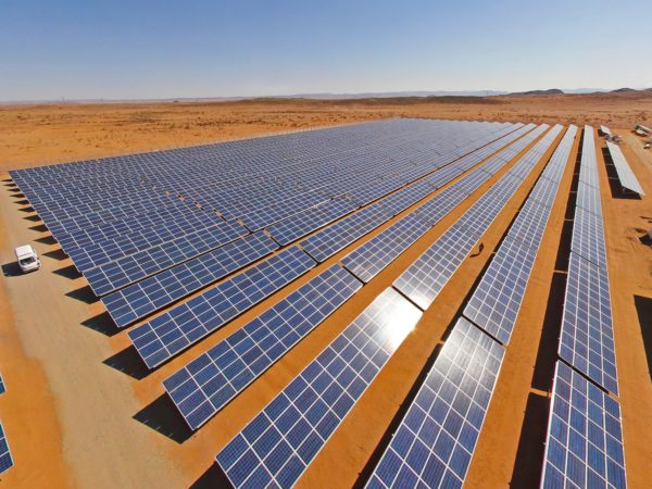 Financial close for 200 MW of solar in South Africa – pv magazine ...