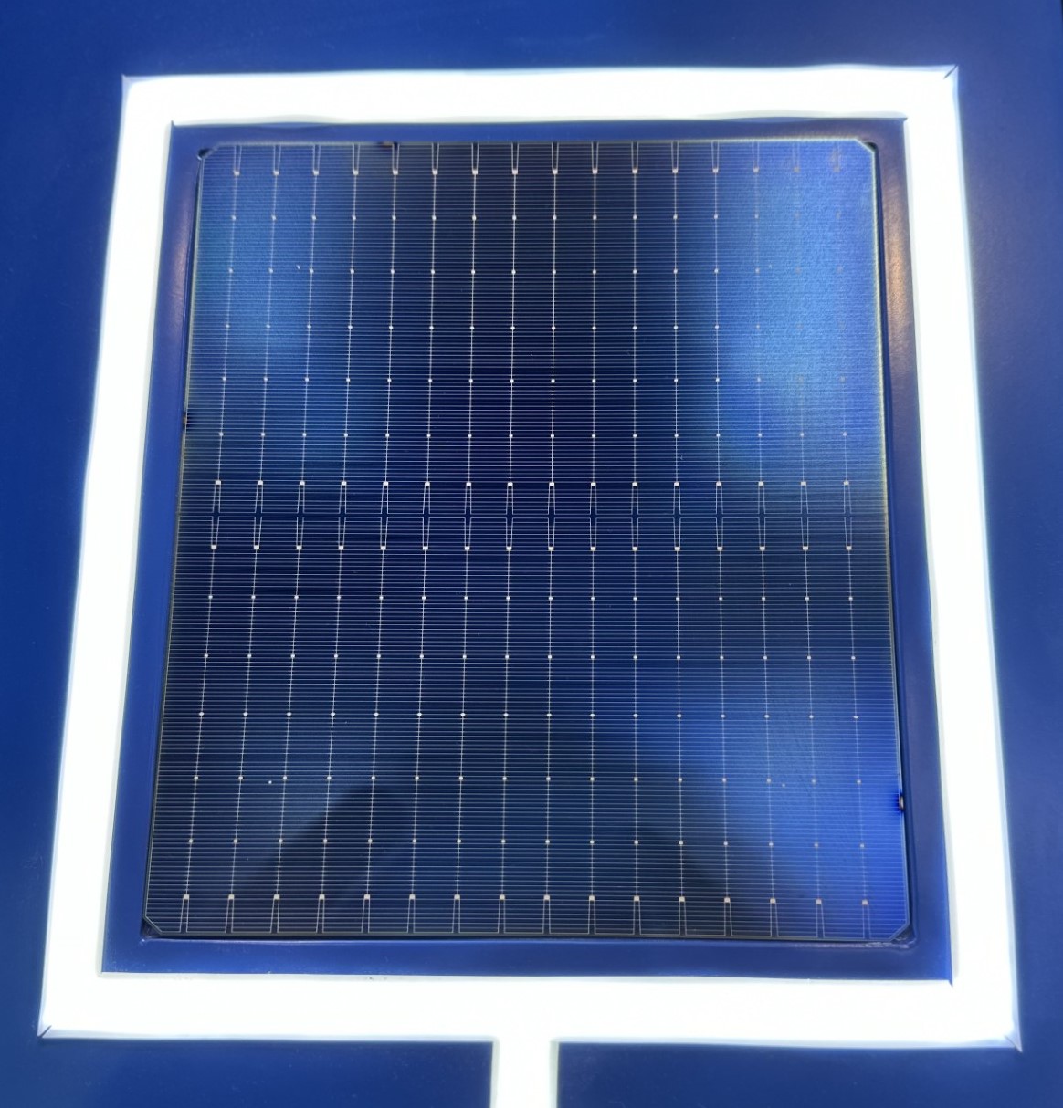 Chinese institutes create new metrological traceability system for silicon, perovskite solar cells