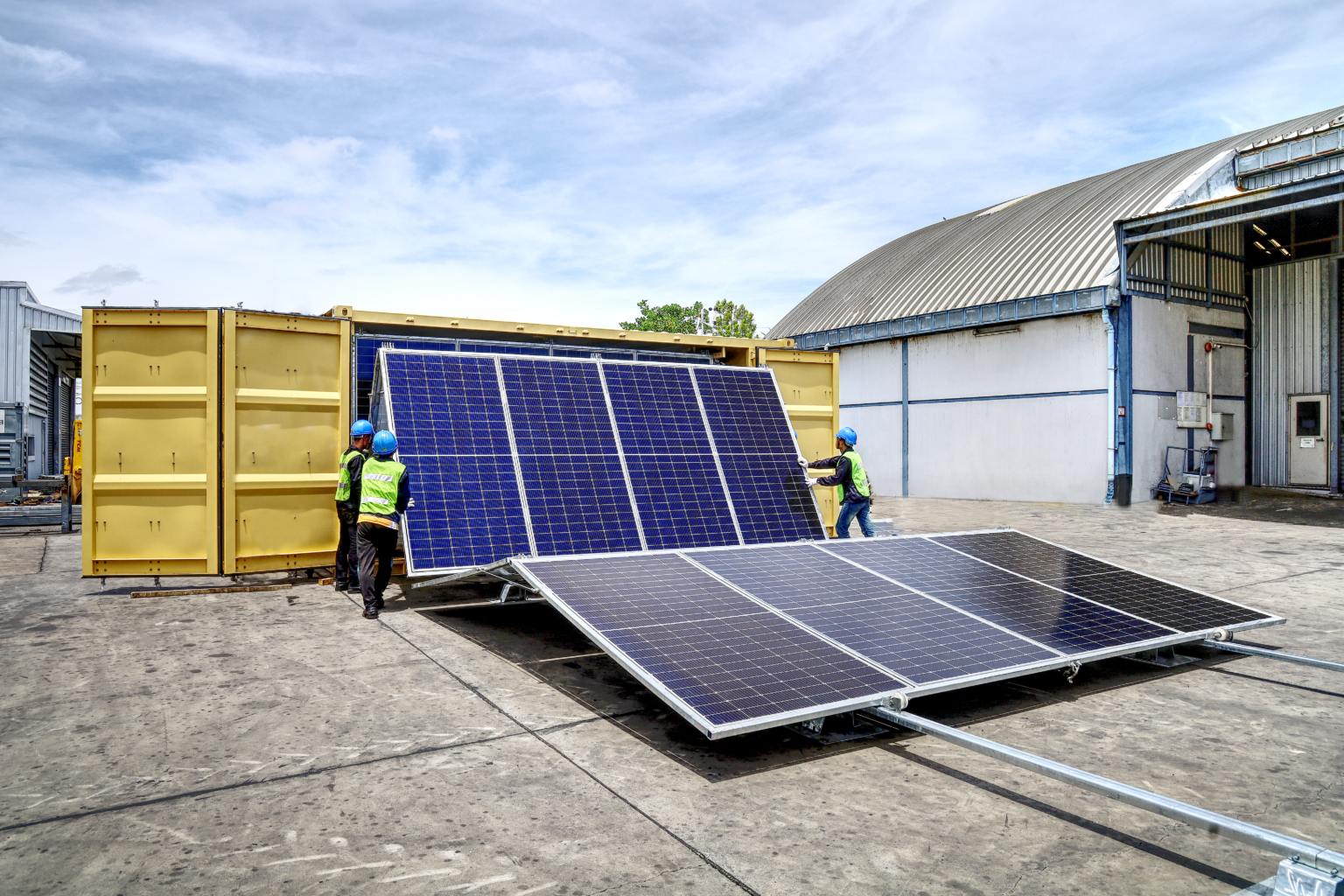 Hybrid solar vanadium battery system withstands Australia’s harsh weather